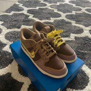 Undefeated AF-1 dunk lows.